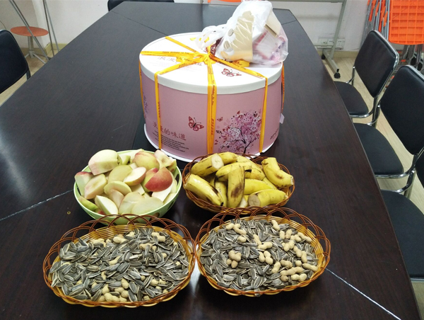 因?yàn)橛心銈?很幸運(yùn) 海瑞思科技6月員工生日會(huì)